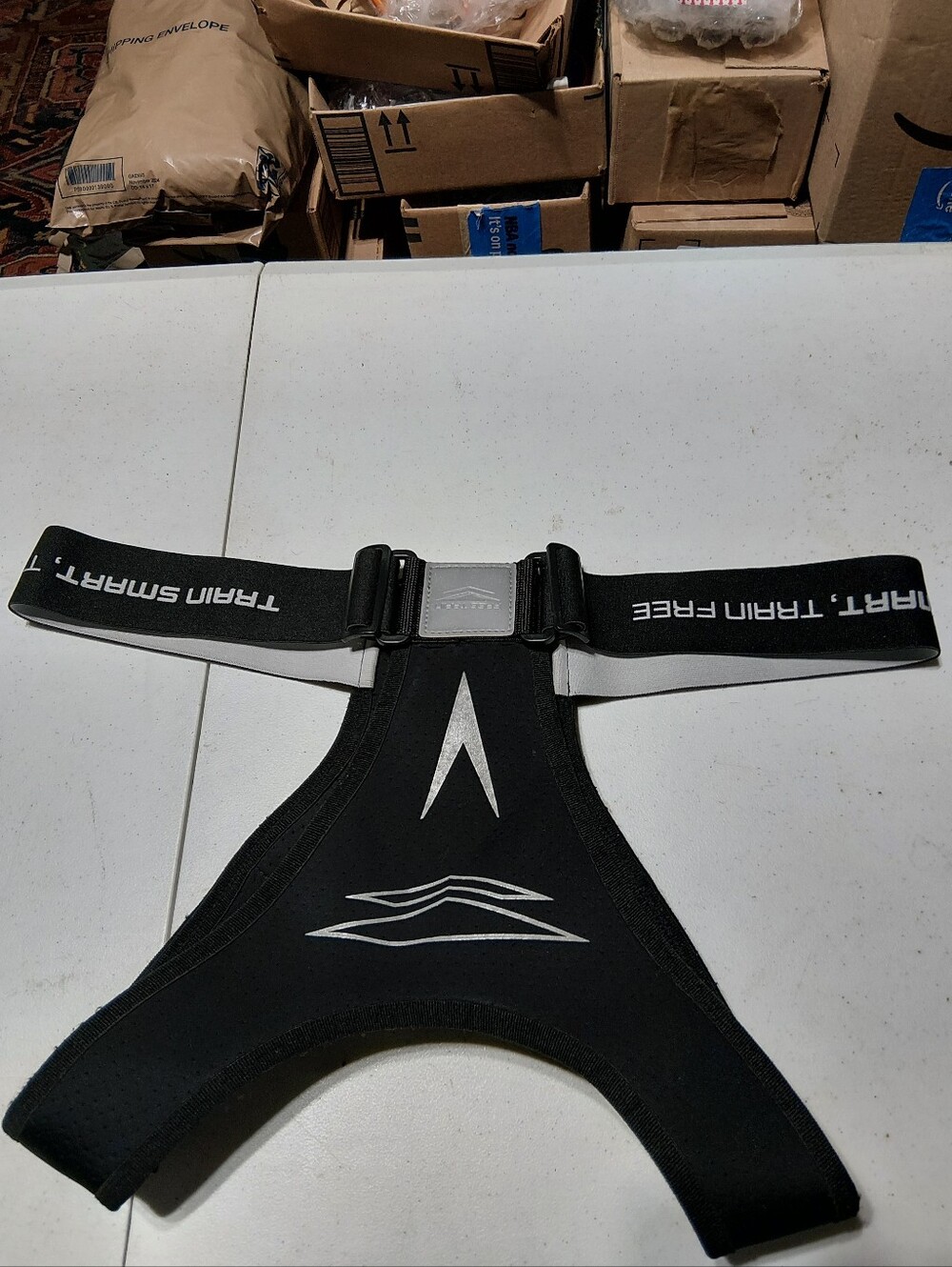 Train Smart phone chest harness